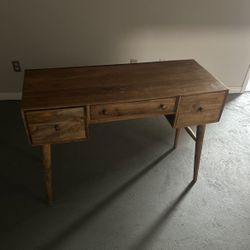 Real Wood Desk With Deep Drawers 