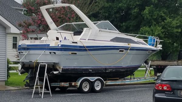 1989 bayliner cierra 29.5 foot 10 foot beam