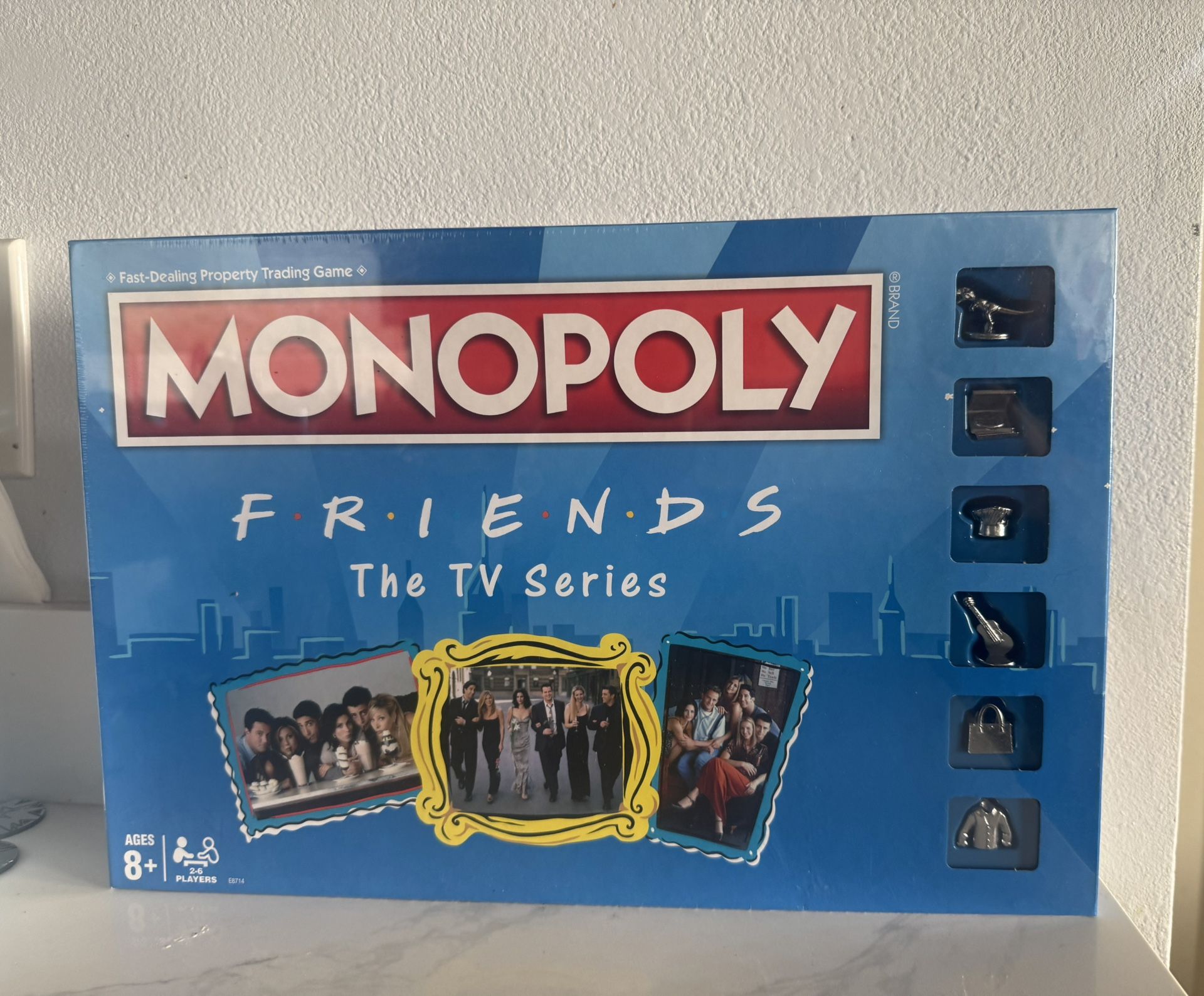 Monopoly: Friends The TV Series Edition Board Game- new unopened