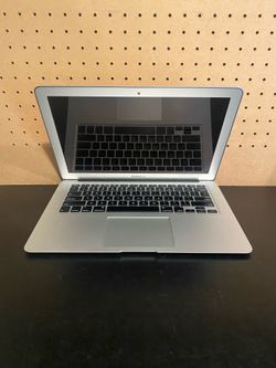 MacBook Air Early 2015 with SSD, 8 GB Ram, and New Battery!
