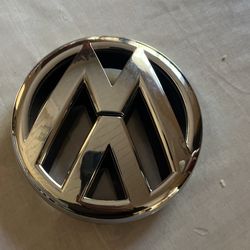 OEM VW Front Grill Edan 2011-2014