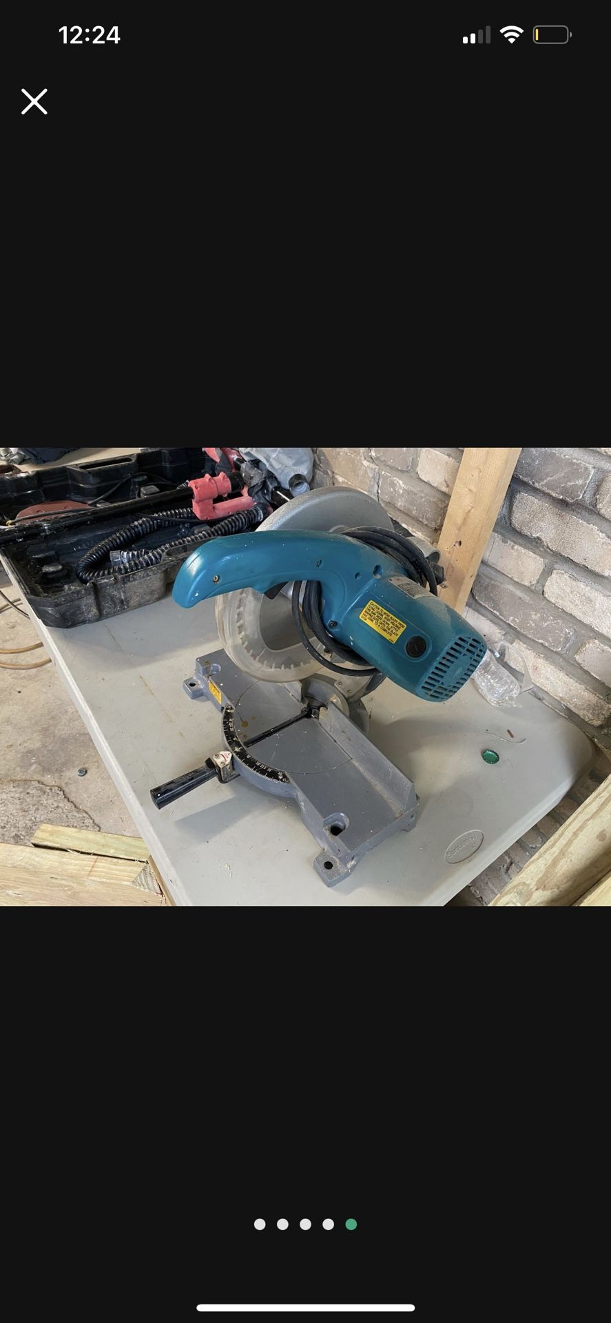 Makita Metal Cutting Saw