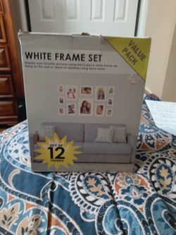 12 White Photo Frames