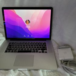 APPLE MACBOOK PRO 15” Intel Quad i7 w 16GB Memory A+ Condition