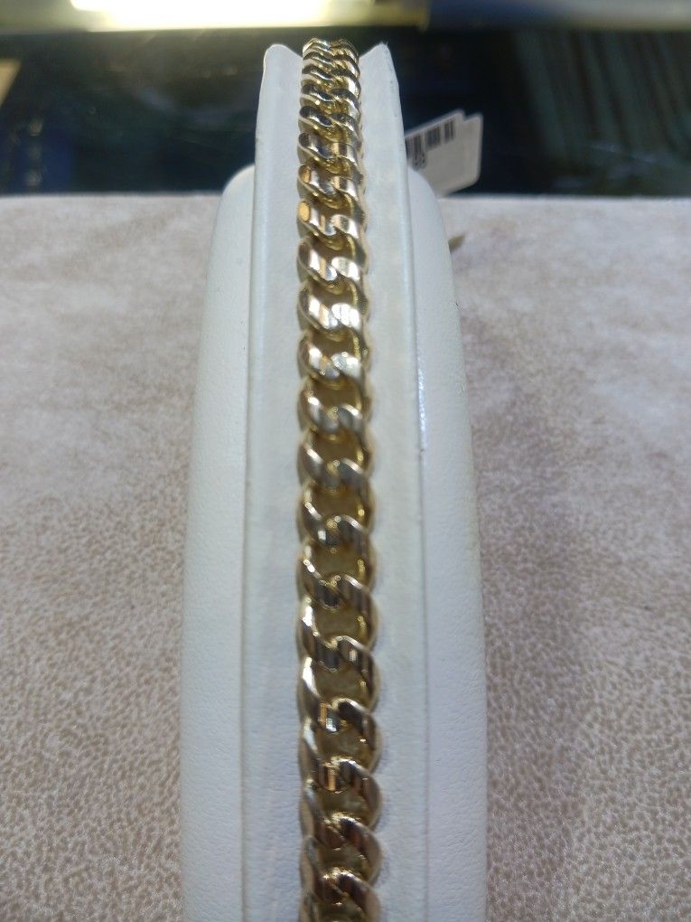 14k Link Bracelet