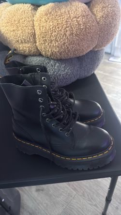 Doc martens boots