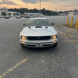 2005 Ford Mustang
