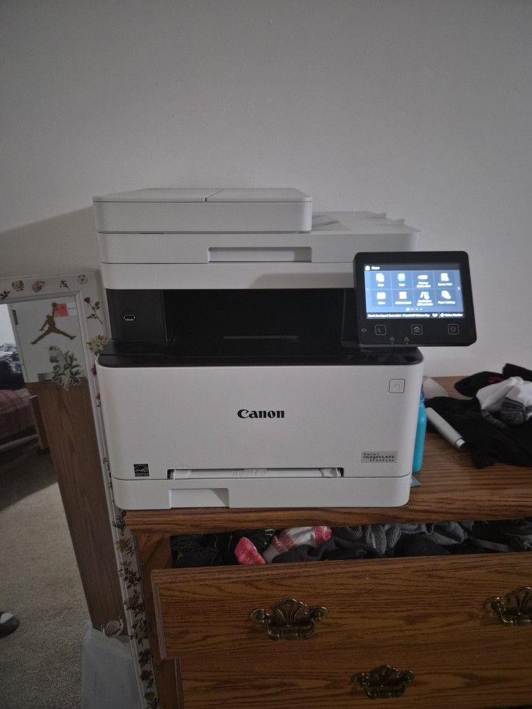 canon mf642cdw Laser printer