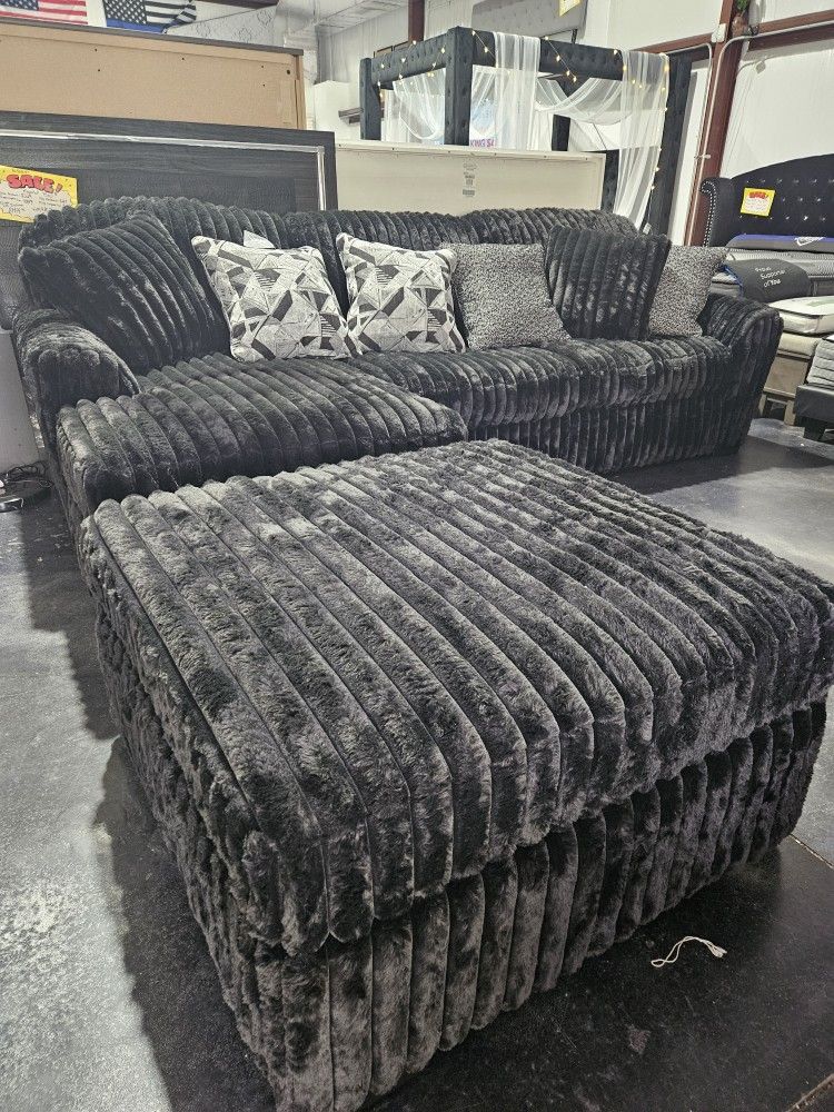 Midnight Madness Ottoman Set