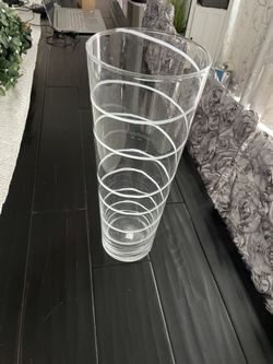 Glass Vase 16x6. 