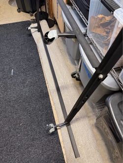 Queen/ King Bed rails! GREAT quality! $15