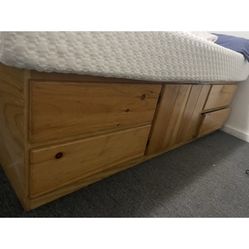 Free Gothic Cabinet Queen/ Twin Bed