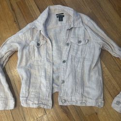 Women's Pink Linen button up Jacket With front and Side pockets. Size medium 