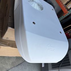 Coleman Powermate 47 22 3 - 0 76 Mach 8 Plus 13 500 Btu A/C Arctic White #10