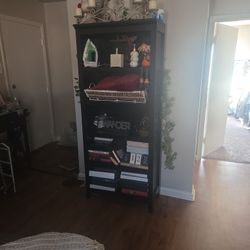 Bookshelf