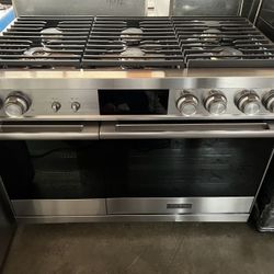 Dacor Stainless Steel Dual Fuel Built In Stove A58