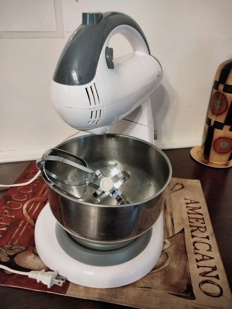 Rival 12 Speed Mixer