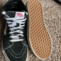 Vans Men’s 6.5/ Women’s Size 8
