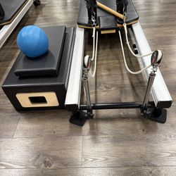Pilates Reformer