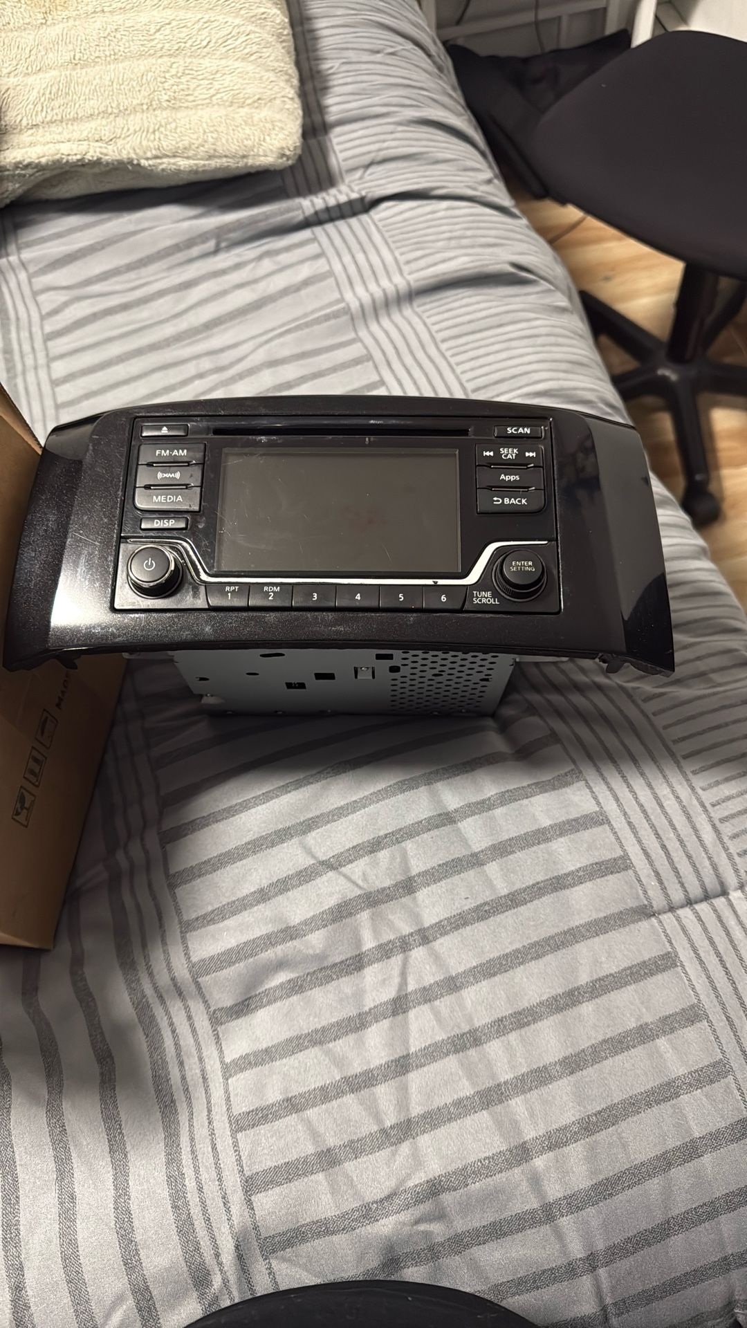 Nissan Sentra Radio
