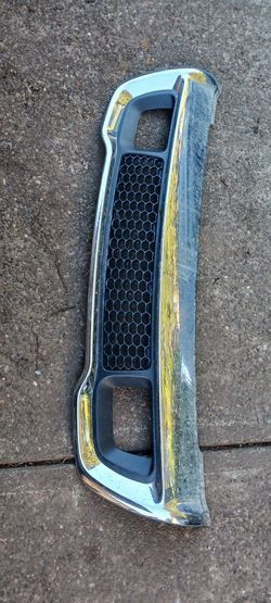 202p -21 Jeep Grand Cherokee Front Bumper Grill