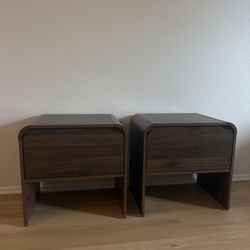 Wooden Nightstands With Drawer