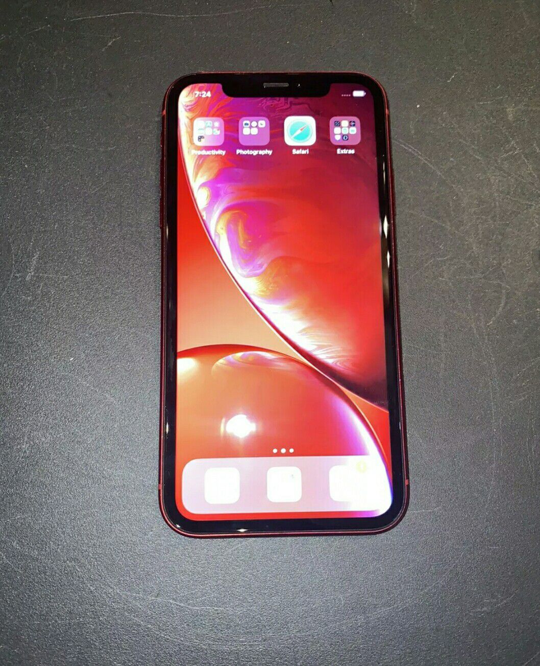 Apple iPhone XR - 64GB - (PRODUCT)RED A1984 (CDMA + GSM) Unlocked