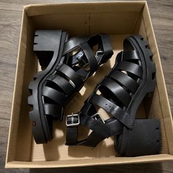 Steven Madden heels woman’s size 8.5