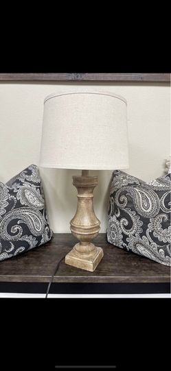 End Table Lamp 💡🛋️