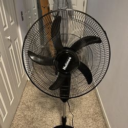 Holmes Oscillating 16 Inch Blade Stand Fan With Remote Control