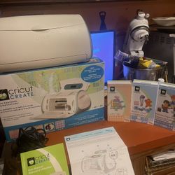 Cricut Electronic Cutter Machine 