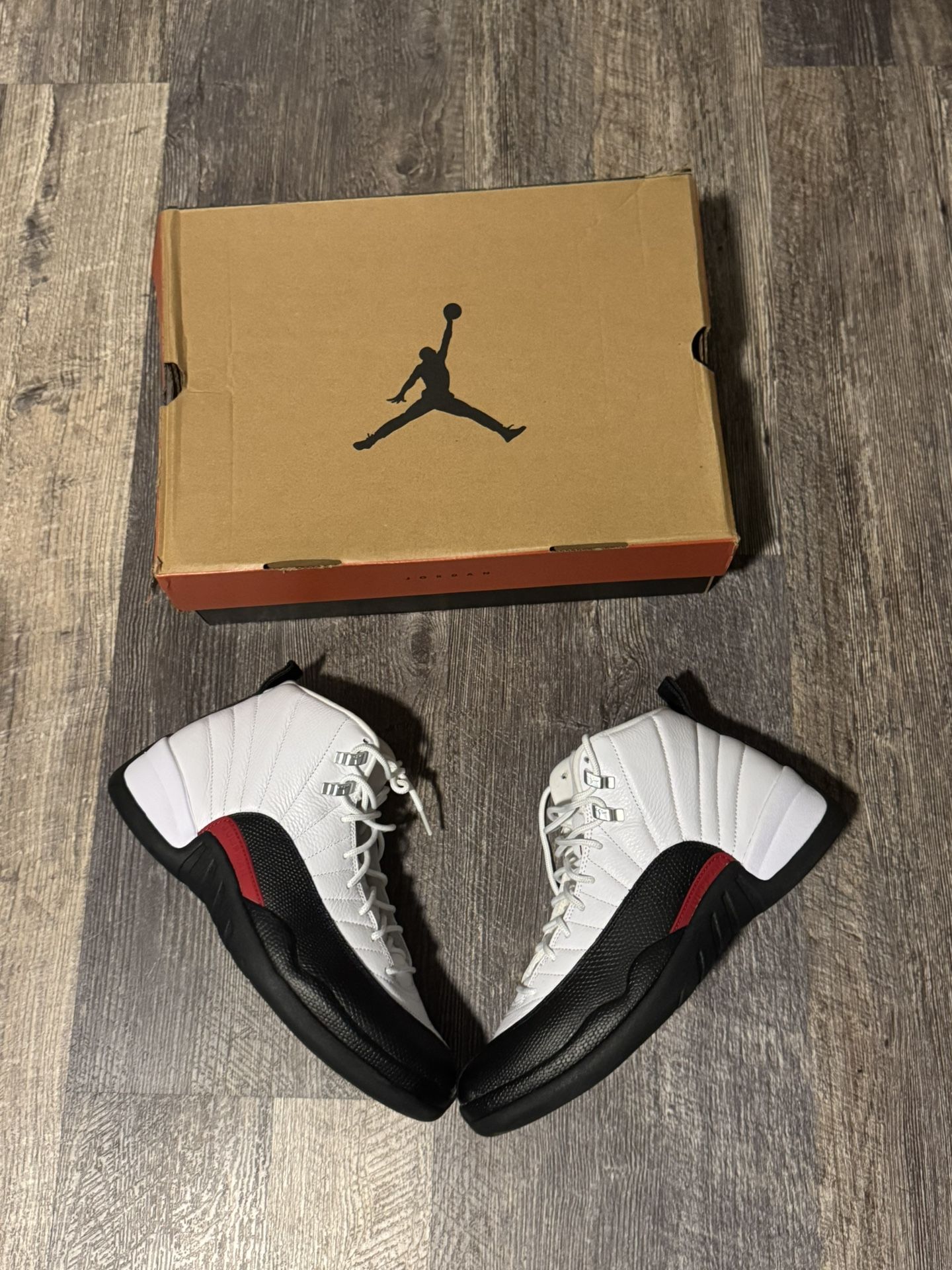 Jordan 12 size 11