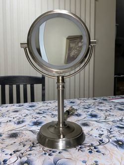 Vanity Makeup Mirror