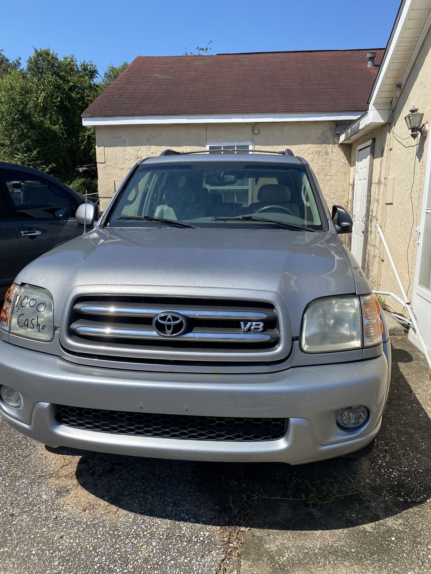 2004 Toyota Sequoia