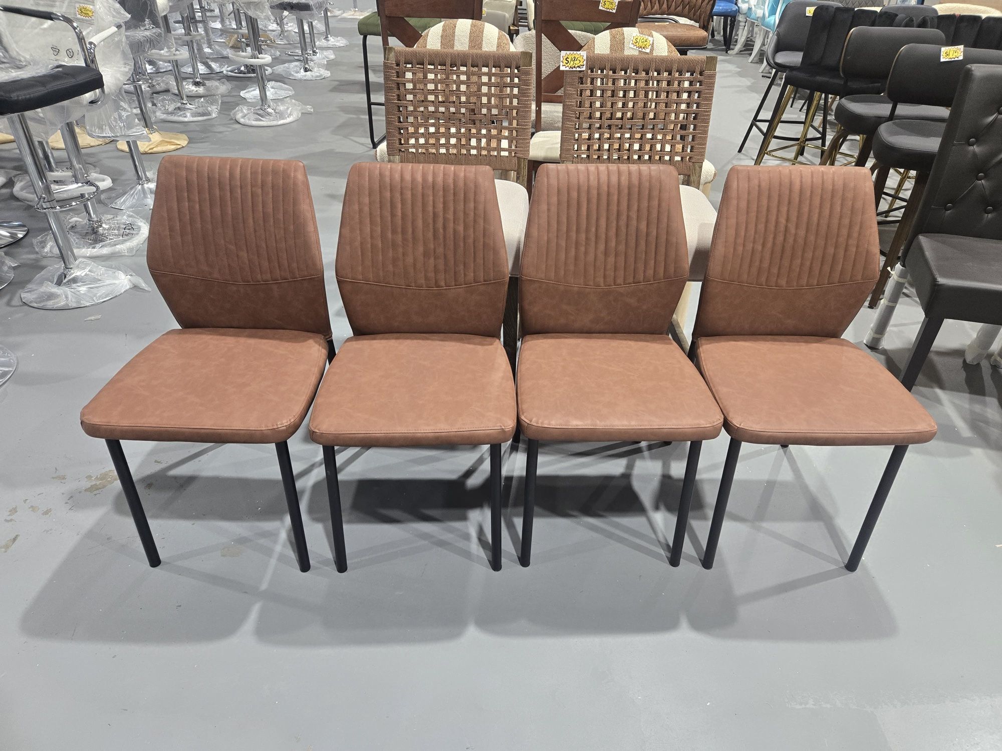 M-New Dining Chairs Set of 4, Brown PU Leather Dining Chairs, Comfortable Upholstered Armless Kitchen Chairs with Black Metal Legs for Living Room, Di