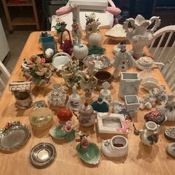 Huge Lot Of Trinkets