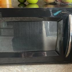GE Black Microwave