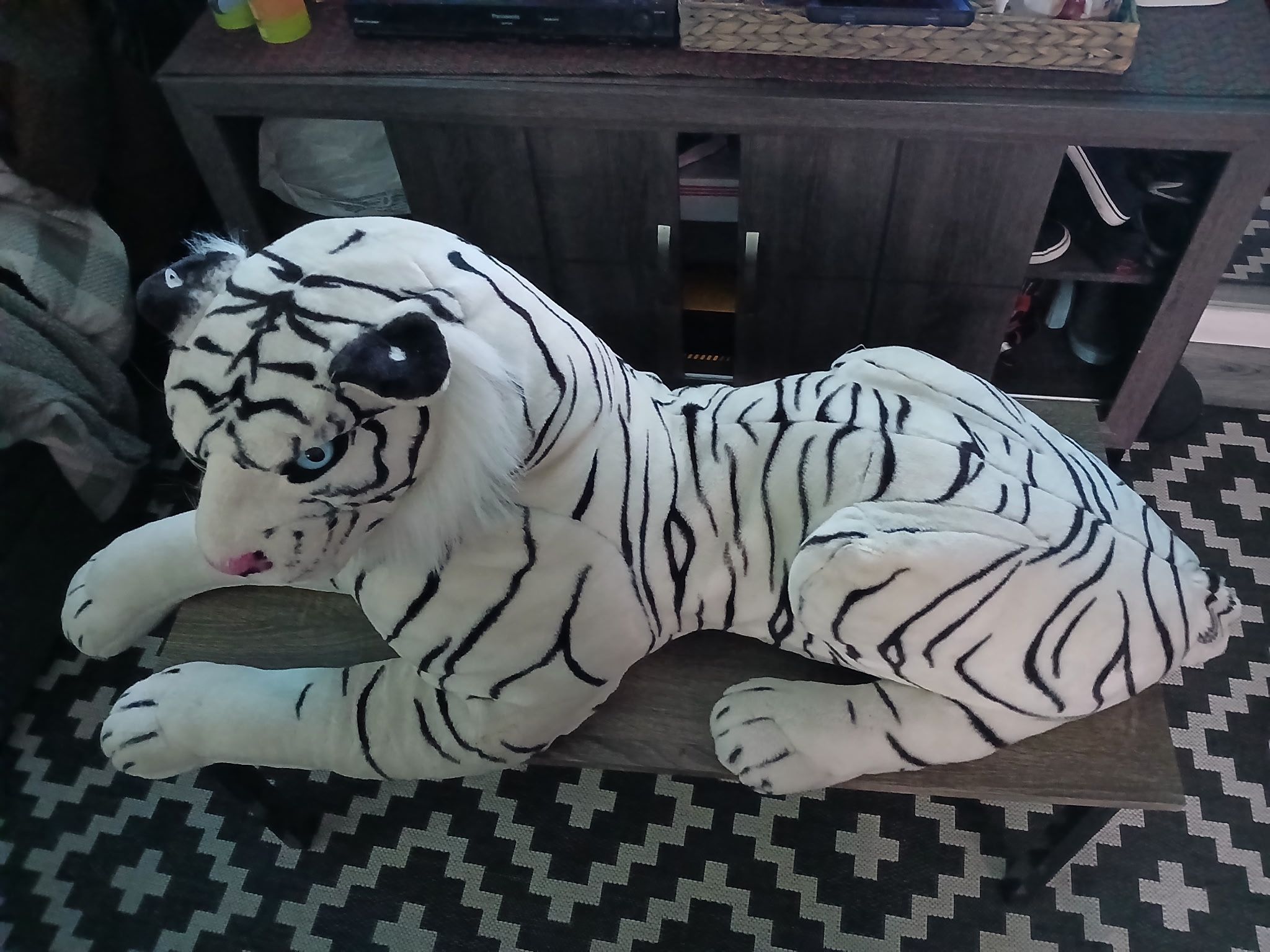 XL White Tiger Plushies In Clean Condition