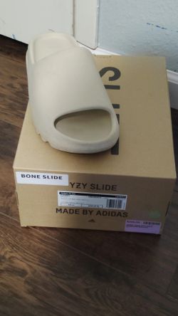Yeezy Slides