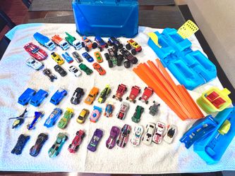 Hot Wheels with track