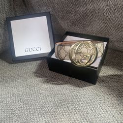 Gucci Tan and Gold Leather Belt with Signature Double G Buckle