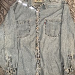 Levi’s Jean Shirt Large Used Clean 