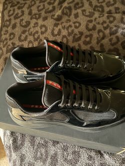 Prada cups size 10