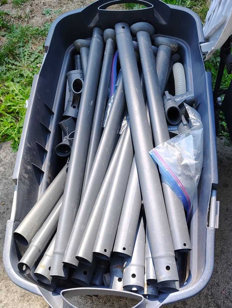12 Ft Pool With Pump All Accessories Ladder