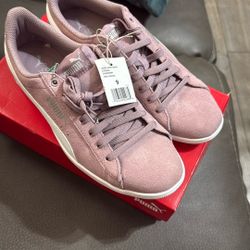 PUMA Ladies Vikky Suede