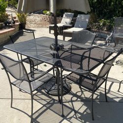 5pc Iron Patio Table & 4 Chairs