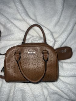 Guess purse 