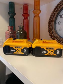 New Dewalt Batteries 20V XR 5AH $70 Each Cada Una