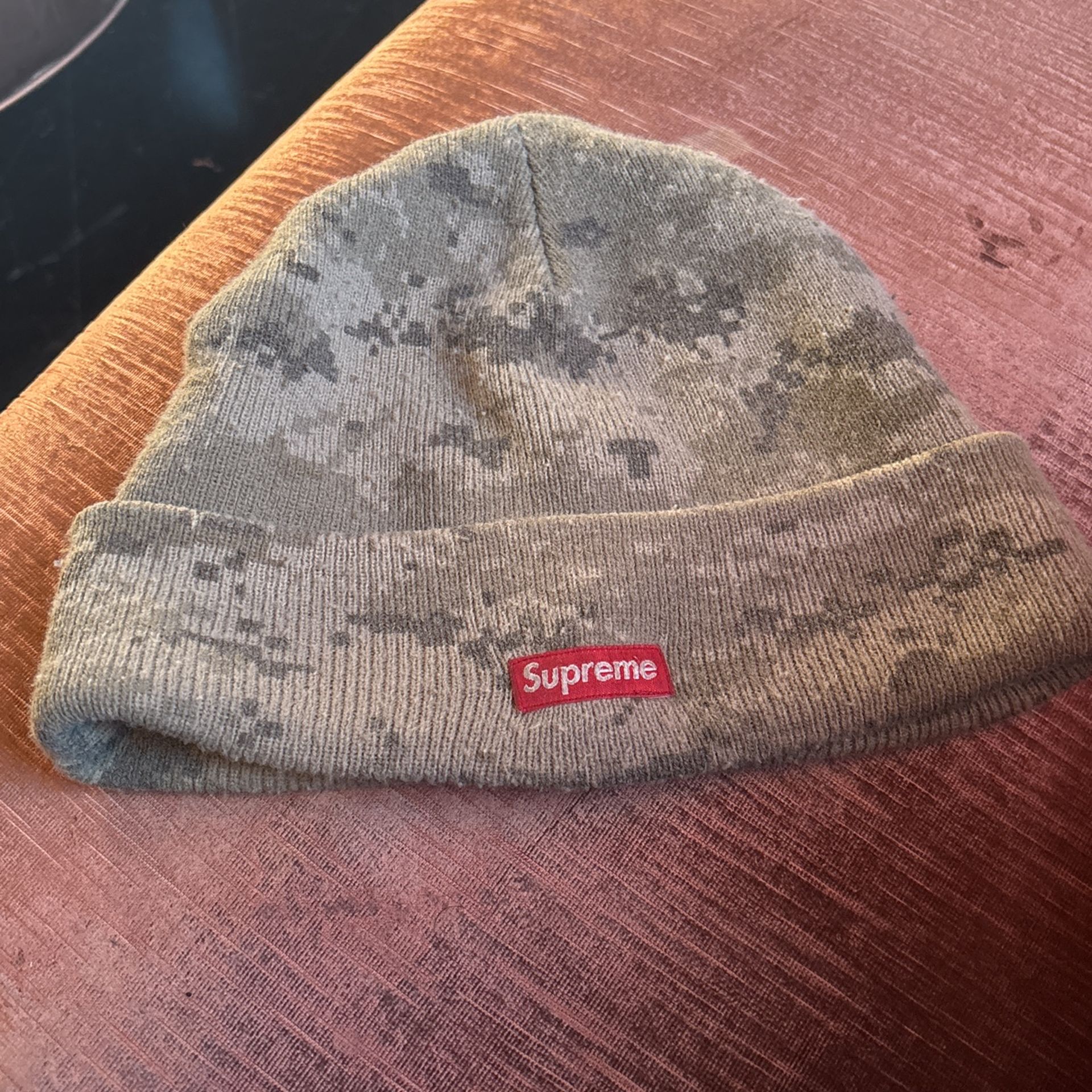 Supreme Camo Beanie Box Logo
