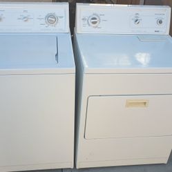 Kenmore USA Washer / Gas Dryer Matching Set.  Very Clean. Works Perfect.  Heavy Duty.  Can Deliver Or Install.